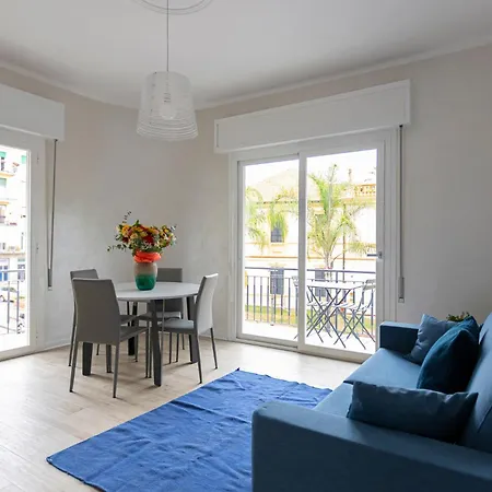 Casa Aurora Lägenhet Riva Ligure